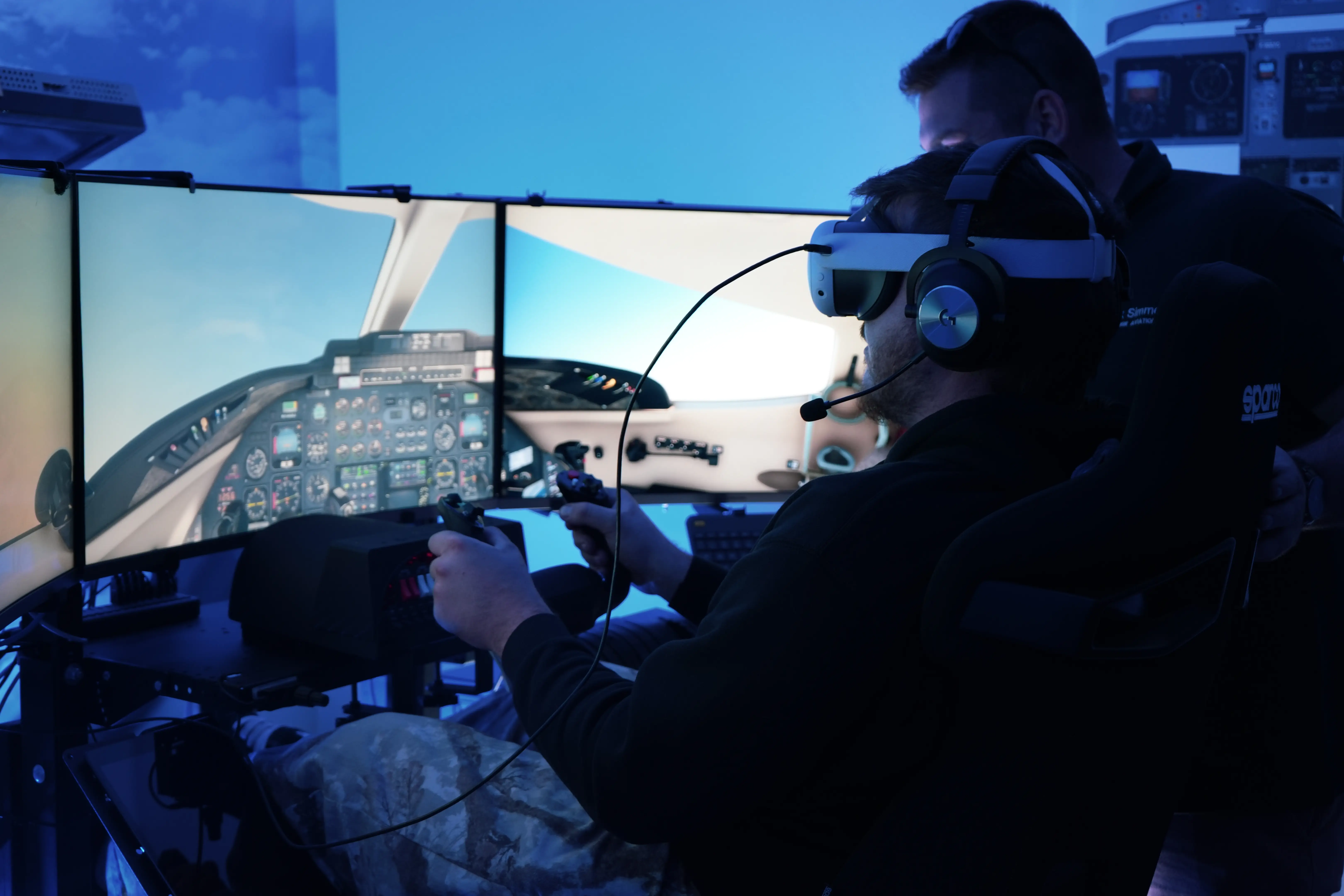 EDGE 6D Full-Motion Simulator - Gallery image 4